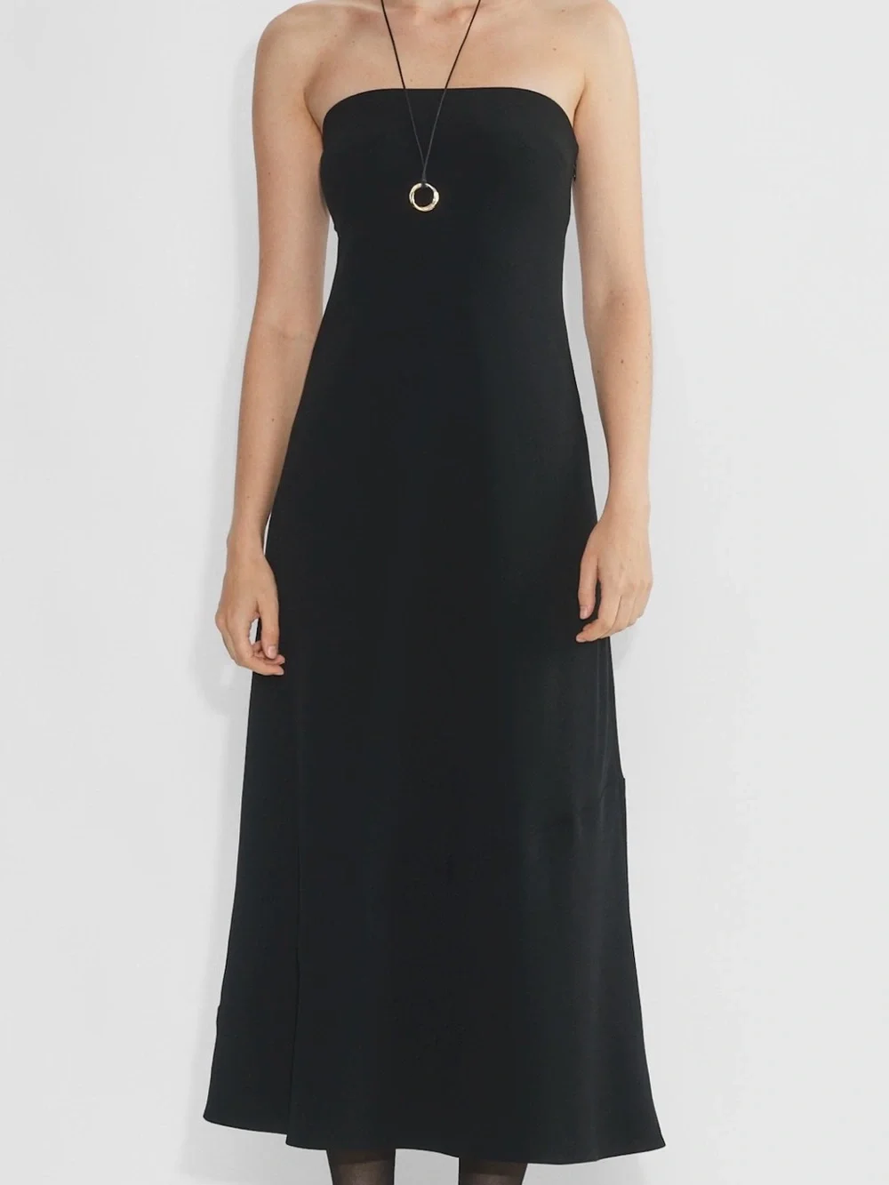 Aritzia Dresses | Aritzia Resolution Strapless Midi Cocktail Dress Black | Color: Black | Size: Xxs | Carolinavillani's Closet Aritzia Dresses | Aritzia Resolution Strapless Midi Cocktail Dress Black | Color: Black | Size: Xxs | Carolinavillani's Closet